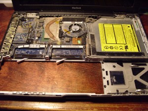 dis-assembled macbook
